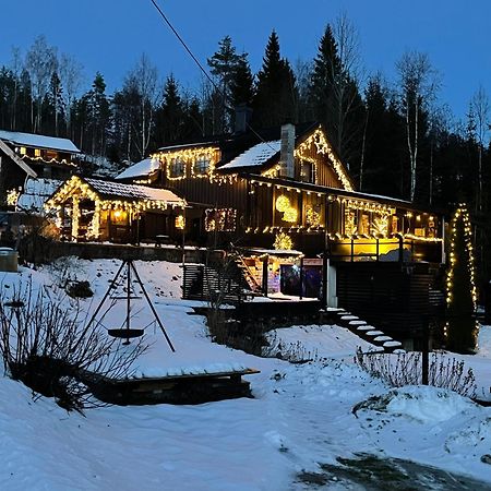 Stabbur Steinbekken, Back To Basic Primitive Overnight Eidsvoll Exterior foto